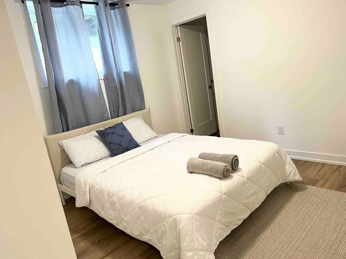 Cozy 2Bed Home 6 Minutes To The Falls! Niagara Falls